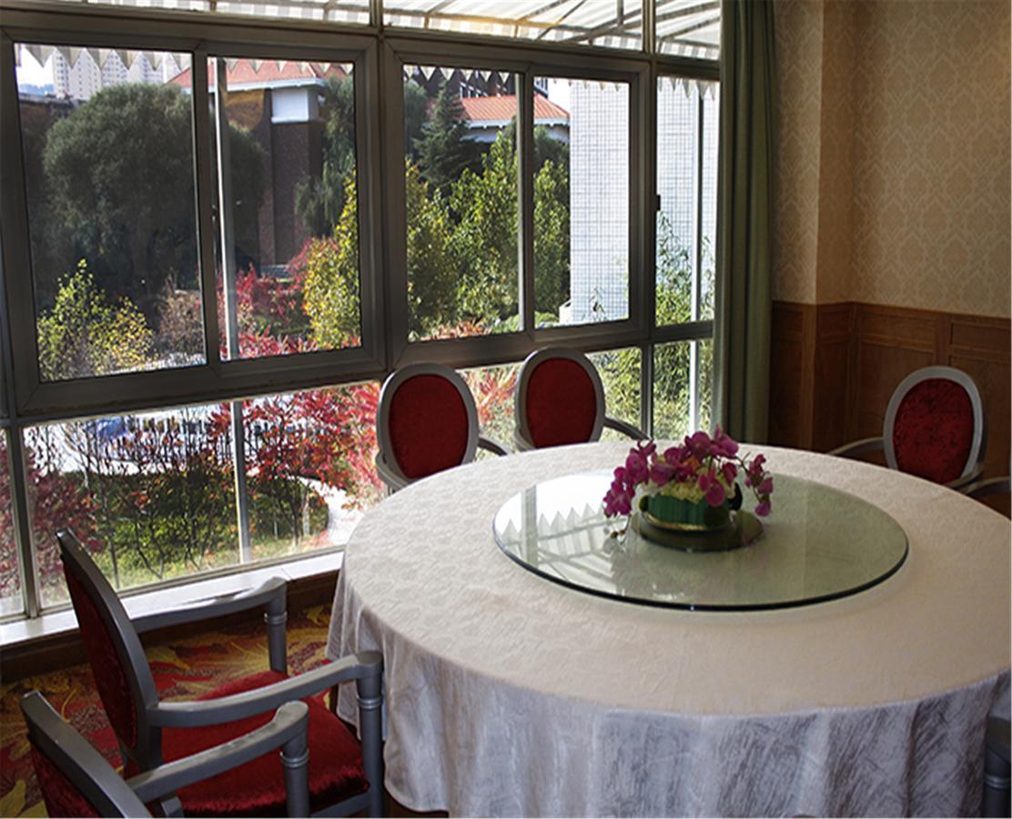 Ningwozhuang Hotel Lanzhou Exteriör bild